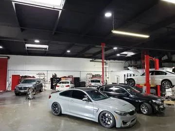 J&D Collision Center 0