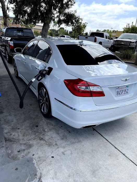HG Auto Body Repair 0