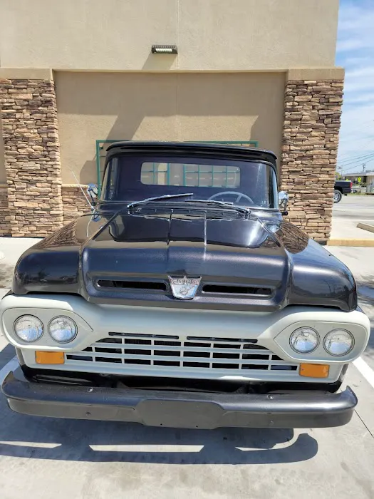 LA Skyline Collision Center 8