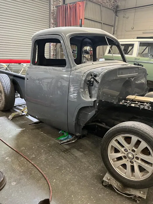 LA Skyline Collision Center 4