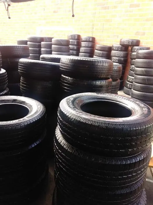 El Michoacano Tires 1