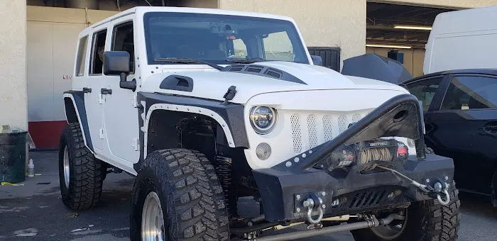 Master Collision Center Auto Body 4