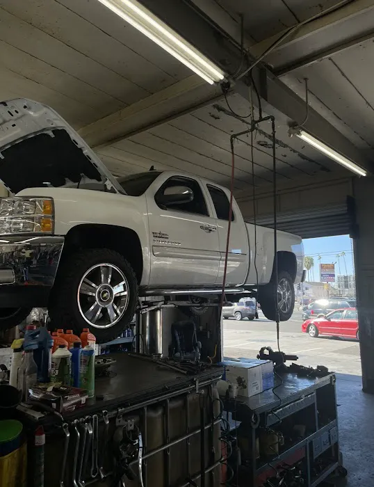 Choe's Auto Center 3