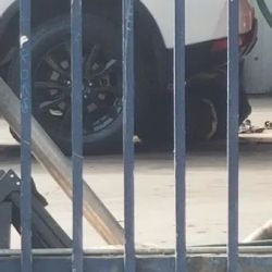 LOPEZ TIRE, MUFFLER & AUTO REPAIR SERVICE ico