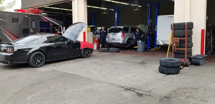 Ron’s Service and Tire Center 1