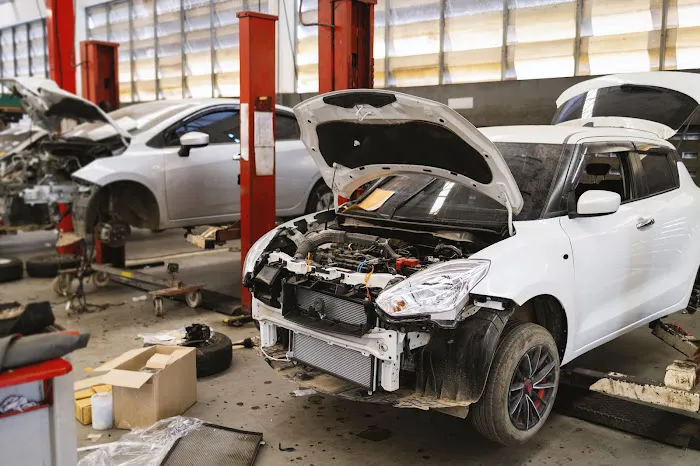 Carpro Auto Body 7