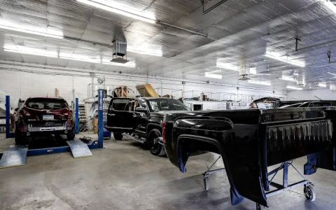 Campus Body Salon Ltd. (Collision Center)