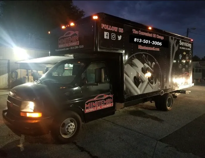Minuteman mobile oil change 8