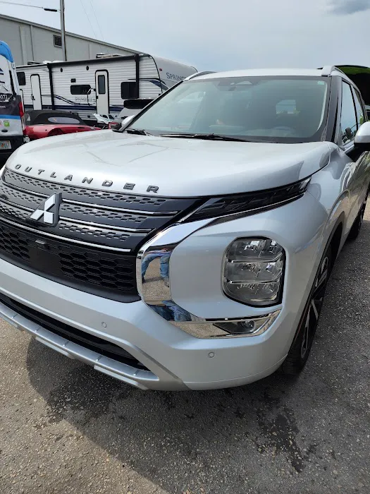 Phillip's Auto Body Inc. 7