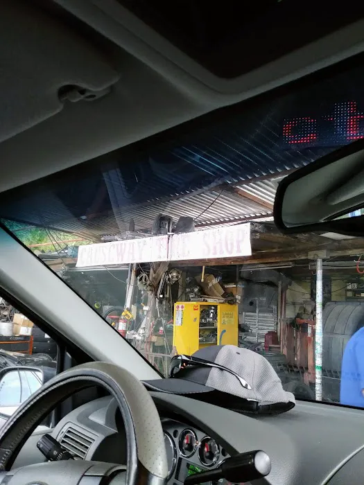 Causeway Tire Shop 0