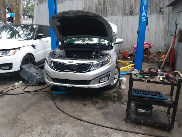L & I AUTO REPAIR AND MOBILE SERVICES LLC. 0