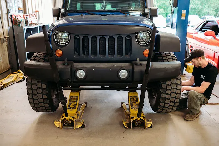 201 Tire, Battery & Service 4