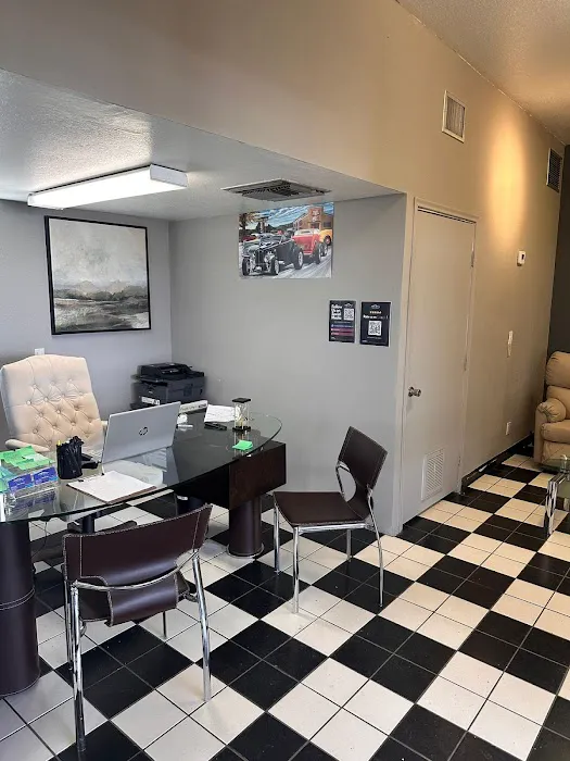 Best Auto Collision & Refinish Repair LLC 4