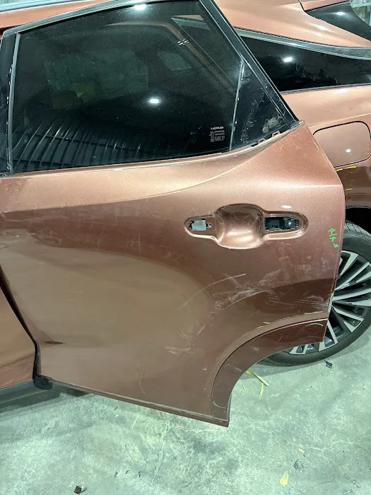Best Auto Collision & Refinish Repair LLC 5