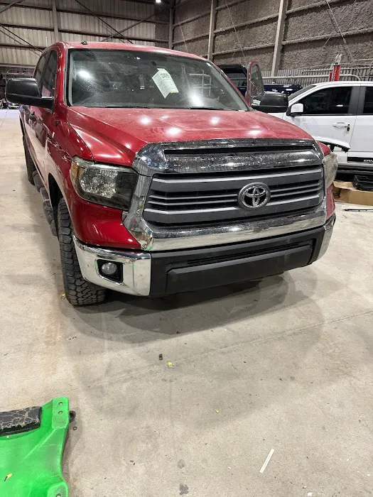 Best Auto Collision & Refinish Repair LLC 7