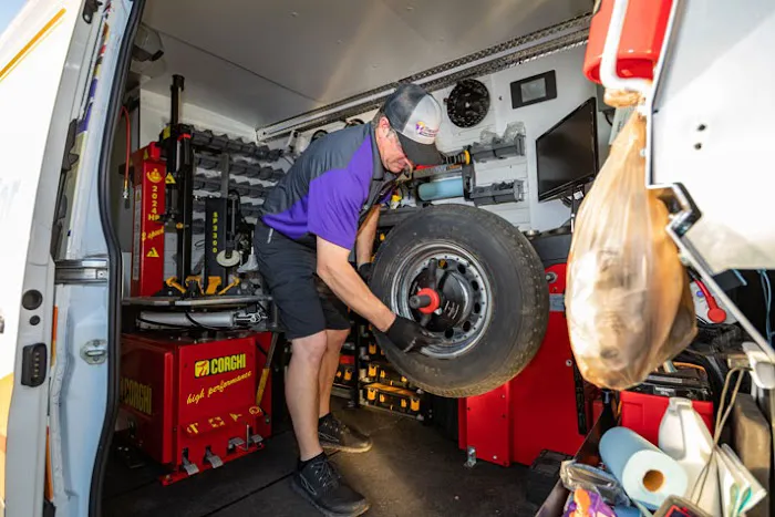 TreadLogic Mobile Tire & Wheel Sales/Installation/Service 6