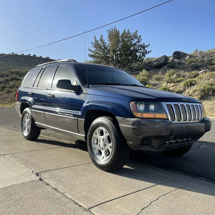 Supreme Auto Glass & Tint LLC. 3