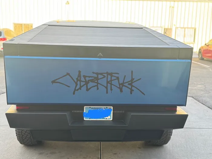 Supreme Auto Glass & Tint LLC. 4