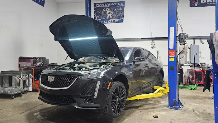JR's Garage | Subaru Specialist LLC 3