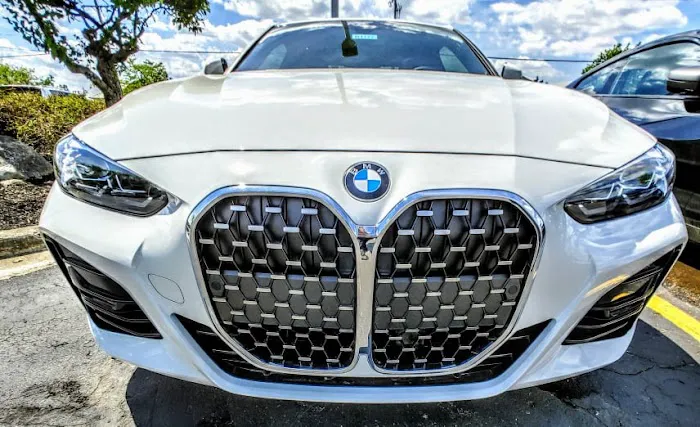 BMW of Grand Blanc Service & Parts 4