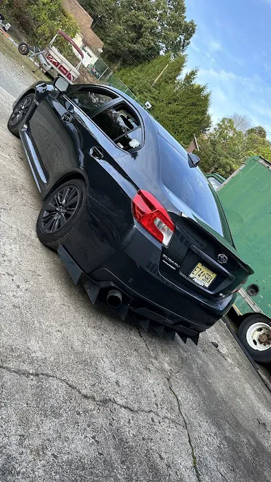 Pitstop Garage LLC 5