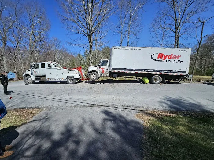 Ray's Truck & Auto 8