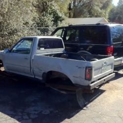 Neil's Automotive Repair ico