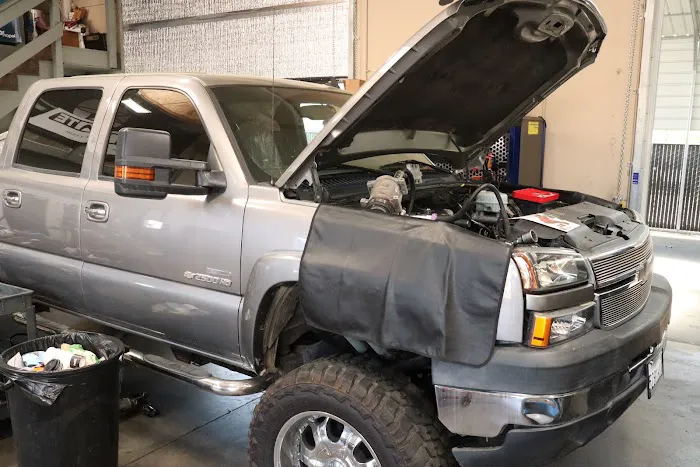 Duramax Service Center 9