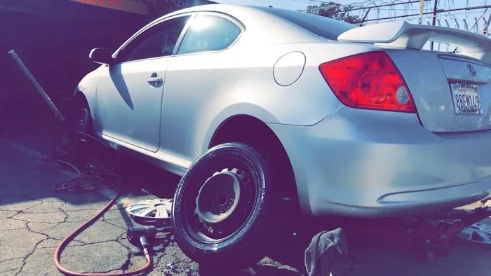 Larios Tires and Auto Repair 1