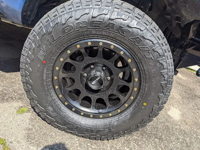 Garcia's Wheels and Tires 9