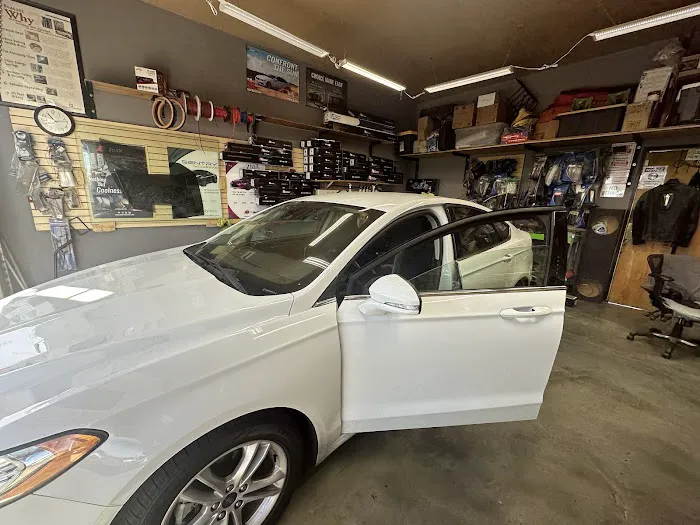 Jerry’s Auto Sounds & Tints 7