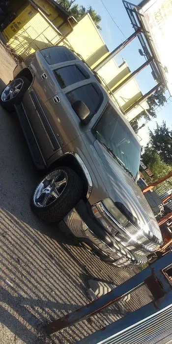 Mercado Tires 2