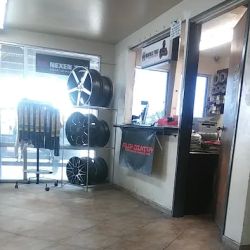 Pacific Tire & Wheel Truxtun ico