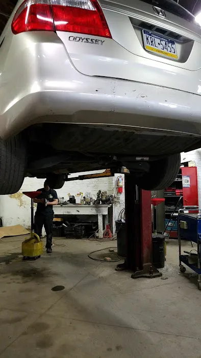 Bao Auto Repair Llp 6