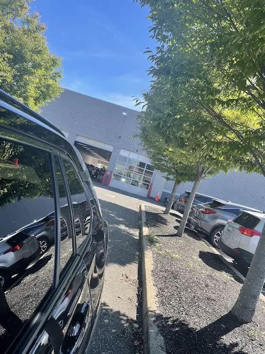 Sloane Toyota of Philadelphia Parts Store 3