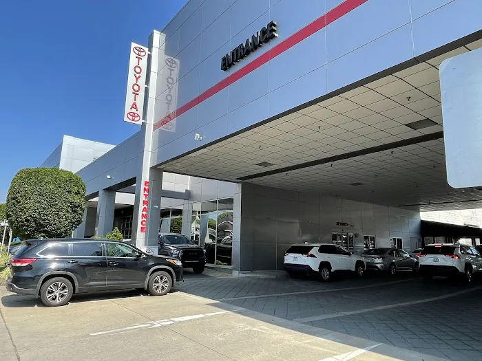 Ardmore Toyota Parts Center 5