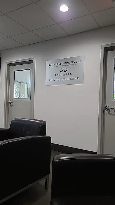 INFINITI Ardmore Service Center 0