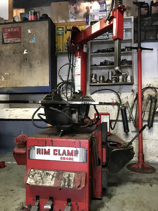Vinny's Complete Auto Repair 6