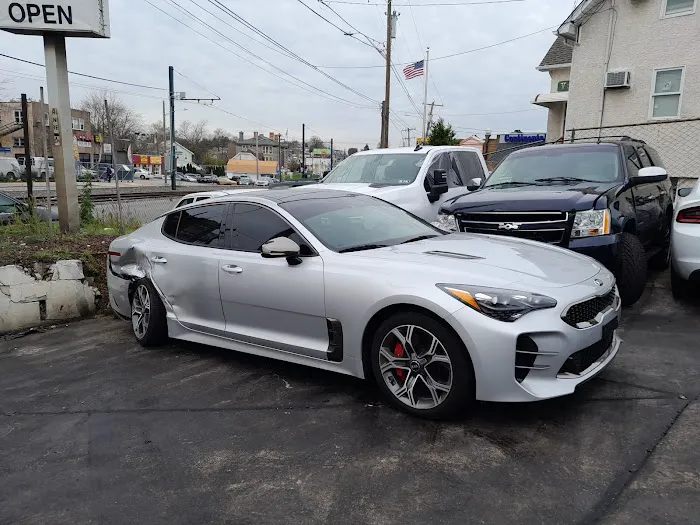 World Auto Body Repair 0