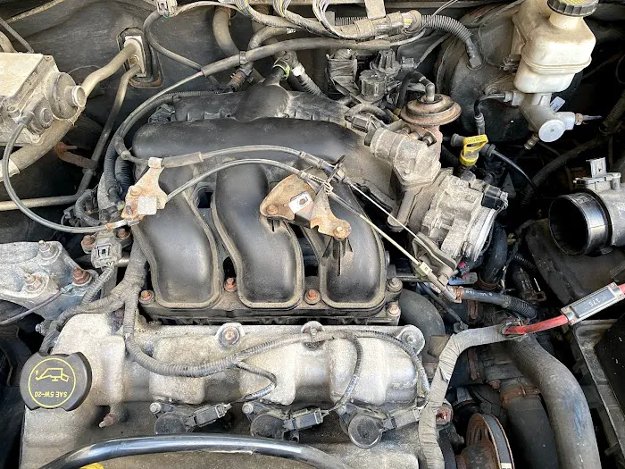 Street Side Mechanics 215 8