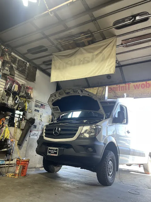 Alarm & Tint Specialist 2