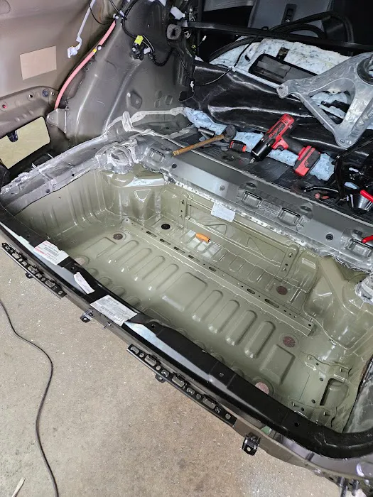 Sodi and brothers automotive and collision 4