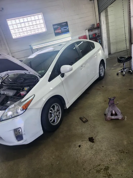 Sodi and brothers automotive and collision 8