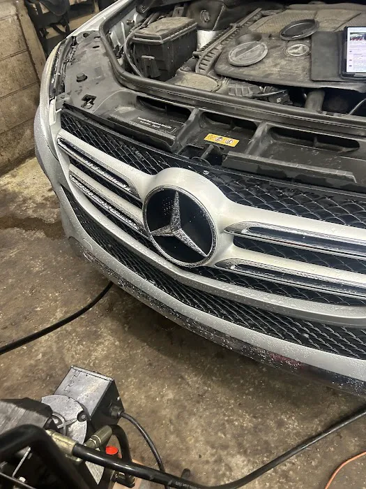 Abdullah’s Car & Truck repairs 2