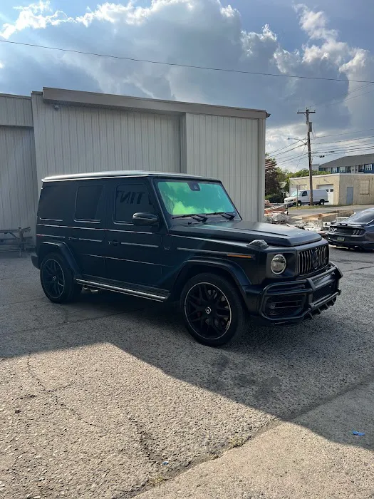 RVI-ONE window tint, ppf, vinyl wrap, premium detailing, dry ice detailing 7