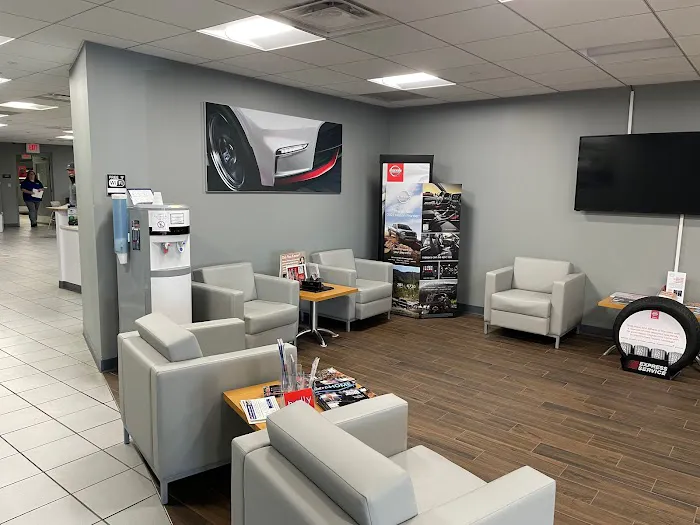 Conicelli Nissan Service Center 5
