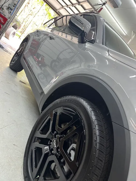 Porsche Conshohocken Service and Parts 1