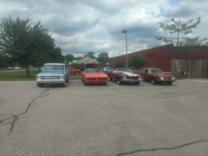 G & S Tire & Auto 0