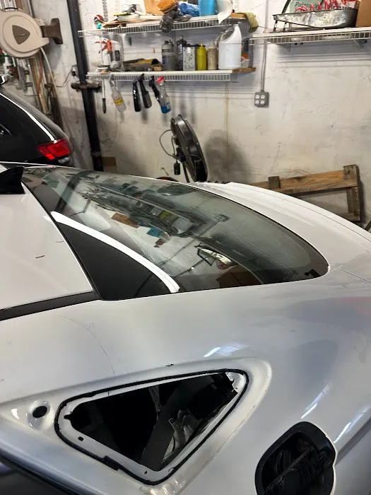 Ben Robey Auto Glass 3