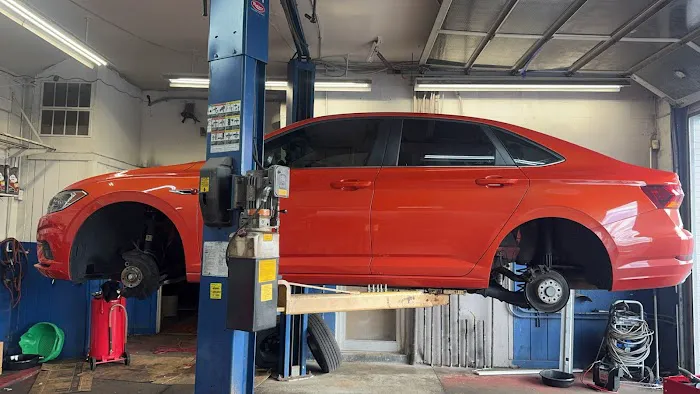 GRD AUTO AND TRUCK REPAIR 5